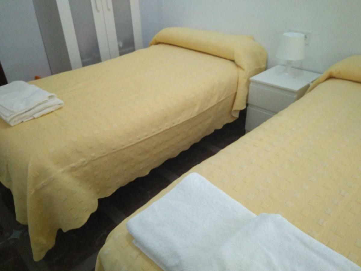 Apartamento Angelinma Malaga Exterior photo